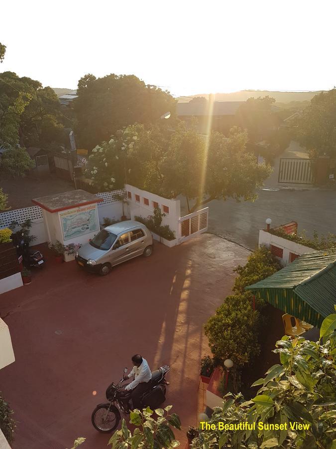 Hotel Stone House Mahabaleshwar Exterior photo